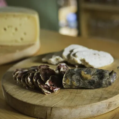 Kmetija Nasraj Çiftlik konaklama